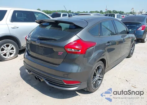 2016 Ford Focus St z USA, uszkodzony, nr VIN 1FADP3L98GL374380